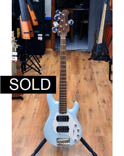 Sterling by Music Man StingRay Ray 35 HH RM/M Daphne Blue